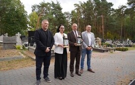 Z szacunkiem wspominamy, z wdzięcznością pamiętamy... 4