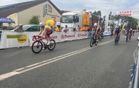 MIĘDZYNARODOWY WYŚCIG KOLARSKI "DOOKOŁA MAZOWSZA" KOLEJNY RAZ W POWIECIE KOZIENICKIM 16