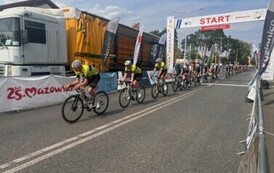 MIĘDZYNARODOWY WYŚCIG KOLARSKI "DOOKOŁA MAZOWSZA" KOLEJNY RAZ W POWIECIE KOZIENICKIM 17