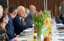 SPOTKANIE ŚWIĄTECZNE &bdquo;ENERGICZNYCH EMERYT&Oacute;W&rdquo; 1