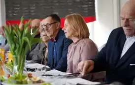 SPOTKANIE ŚWIĄTECZNE &bdquo;ENERGICZNYCH EMERYT&Oacute;W&rdquo; 3