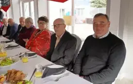 SPOTKANIE ŚWIĄTECZNE &bdquo;ENERGICZNYCH EMERYT&Oacute;W&rdquo; 21