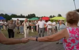 FESTIWAL KULTURY PRL W GŁOWACZOWIE &ndash; WSPOMNIENIE MINIONYCH LAT Z NUTĄ RYWALIZACJI I WIELKĄ DAWKĄ UŚMIECHU 12