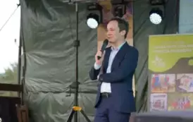 FESTIWAL KULTURY PRL W GŁOWACZOWIE &ndash; WSPOMNIENIE MINIONYCH LAT Z NUTĄ RYWALIZACJI I WIELKĄ DAWKĄ UŚMIECHU 15