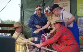 FESTIWAL KULTURY PRL W GŁOWACZOWIE &ndash; WSPOMNIENIE MINIONYCH LAT Z NUTĄ RYWALIZACJI I WIELKĄ DAWKĄ UŚMIECHU 16