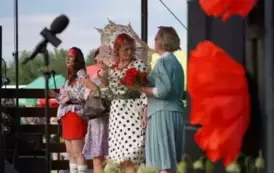 FESTIWAL KULTURY PRL W GŁOWACZOWIE &ndash; WSPOMNIENIE MINIONYCH LAT Z NUTĄ RYWALIZACJI I WIELKĄ DAWKĄ UŚMIECHU 19