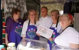 FESTIWAL KULTURY PRL W GŁOWACZOWIE &ndash; WSPOMNIENIE MINIONYCH LAT Z NUTĄ RYWALIZACJI I WIELKĄ DAWKĄ UŚMIECHU 56