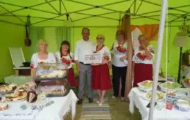 FESTIWAL KULTURY PRL W GŁOWACZOWIE &ndash; WSPOMNIENIE MINIONYCH LAT Z NUTĄ RYWALIZACJI I WIELKĄ DAWKĄ UŚMIECHU 65