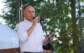 FESTIWAL KULTURY PRL W GŁOWACZOWIE &ndash; WSPOMNIENIE MINIONYCH LAT Z NUTĄ RYWALIZACJI I WIELKĄ DAWKĄ UŚMIECHU 71