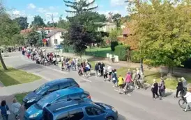 KOZIENICKA &bdquo;OSIEMNASTKA&rdquo; WYRUSZYŁA NA PIELGRZYMI SZLAK 4