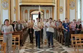 KOZIENICKA &bdquo;OSIEMNASTKA&rdquo; WYRUSZYŁA NA PIELGRZYMI SZLAK 25