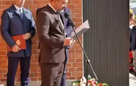 PATRIOTYCZNA NIEDZIELA W GNIEWOSZOWIE &ndash; UROCZYSTOŚCI KU CZCI LOTNIK&Oacute;W 20