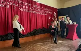 IV WERNISAŻ KREATYWNOŚCI SENIOR&Oacute;W I PRZYJACI&Oacute;Ł 8