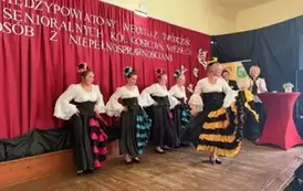 IV WERNISAŻ KREATYWNOŚCI SENIOR&Oacute;W I PRZYJACI&Oacute;Ł 9