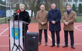 2025.12.15 - PRZEBUDOWANE BOISKO PRZY ZS NR 1 JUŻ SŁUŻY UCZNIOM 8