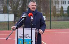 2025.12.15 - PRZEBUDOWANE BOISKO PRZY ZS NR 1 JUŻ SŁUŻY UCZNIOM 12