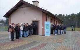 2025.12.15 - PRZEBUDOWANE BOISKO PRZY ZS NR 1 JUŻ SŁUŻY UCZNIOM 16