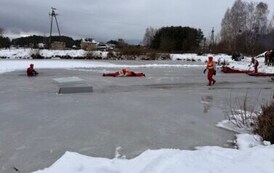 2026.01.15 - ZIMOWE ĆWICZENIA RATOWNICZE STRAŻAK&Oacute;W 10