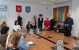 19.02.2026 - MŁODOŚĆ, WIEDZA I FINANSE &ndash; INNOWACYJNA LEKCJA UCZNI&Oacute;W ZIELONEGO LO 6