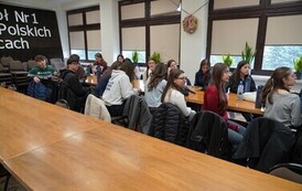 15.04.2026 - UCZNIOWIE Z WŁOCH Z WIZYTĄ W POWIECIE KOZIENICKIM 3