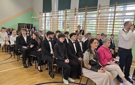 27.04.2026 - CZAS POŻEGNAŃ I NOWYCH WYZWAŃ - MATURZYŚCI KOŃCZĄ ROK SZKOLNY 2