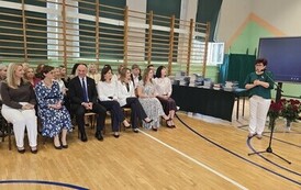 27.04.2026 - CZAS POŻEGNAŃ I NOWYCH WYZWAŃ - MATURZYŚCI KOŃCZĄ ROK SZKOLNY 7