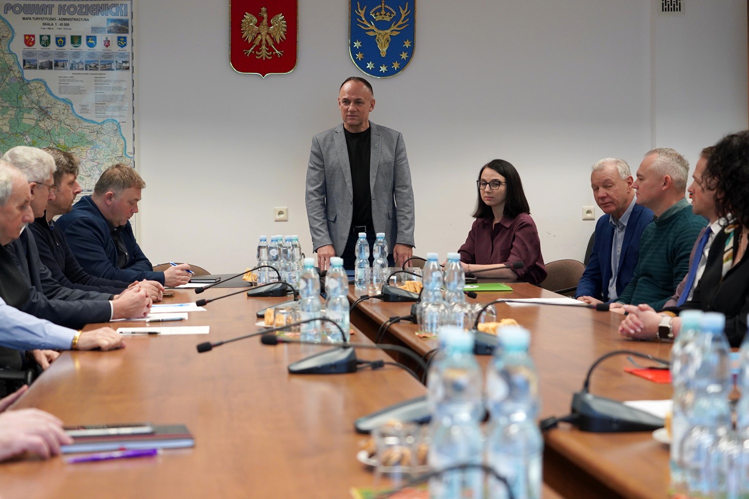INAUGURACYJNE POSIEDZENIE POWIATOWEJ RADY RYNKU PRACY W KOZIENICACH