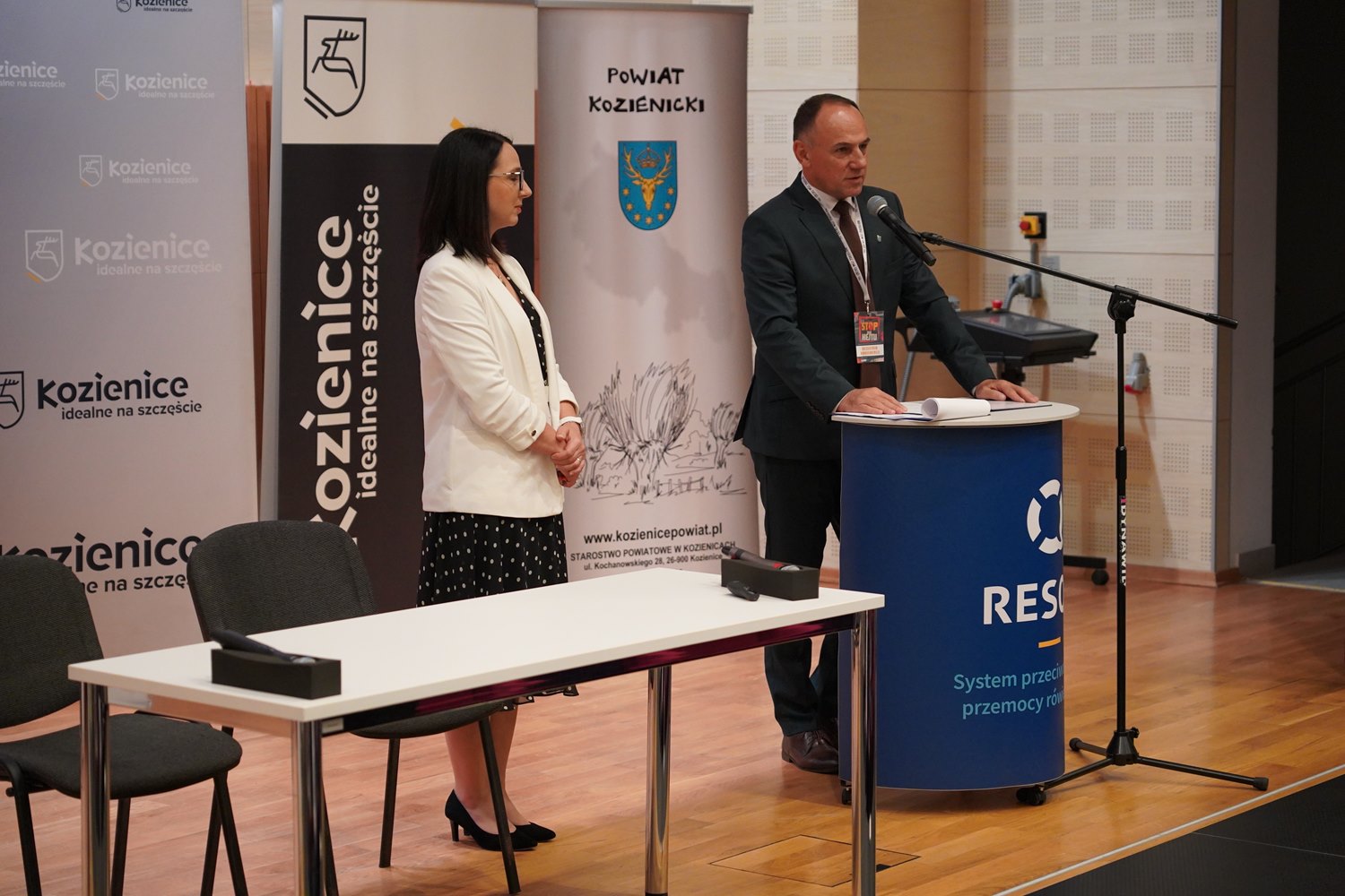 KONFERENCJA &bdquo;STOP DLA HEJTU&rdquo; &ndash; GMINA KOZIENICE PRZECIW PRZEMOCY R&Oacute;WIEŚNICZEJ