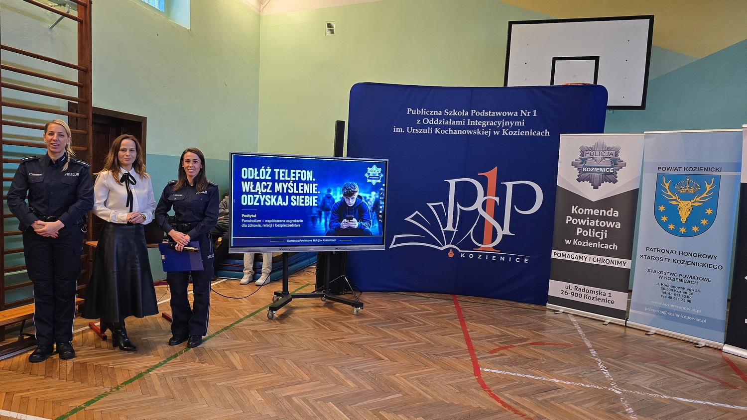 &bdquo;ODŁ&Oacute;Ż TELEFON. WŁĄCZ MYŚLENIE. ODZYSKAJ SIEBIE&rdquo; - RUSZYŁA AKCJA PROFILAKTYCZNA KOZIENICKIEJ POLICJI