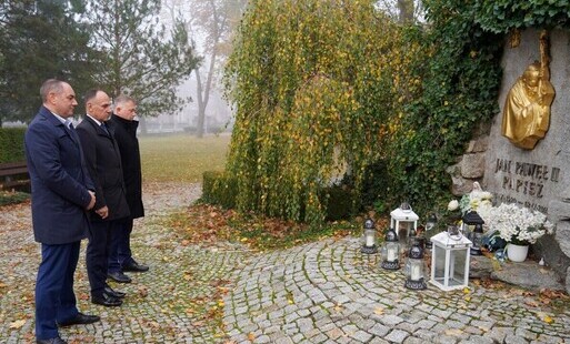 „ŚWIĘTY JAN PAWEŁ II. UCZEŃ-MISJONARZ”