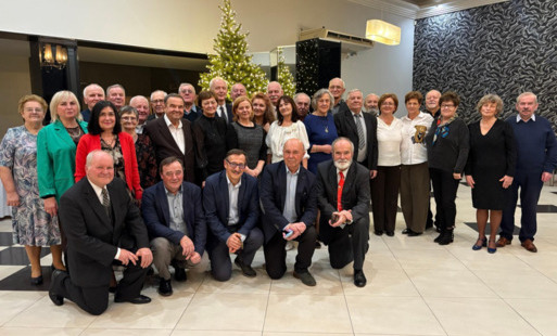 ŚWIĄTECZNE CHWILE U ENERGICNZYCH EMERYTÓW